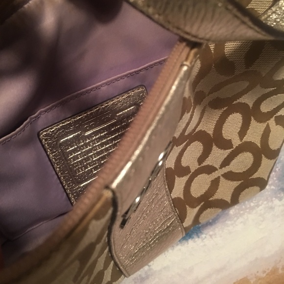 Coach Wristlet - Picture 2 of 2